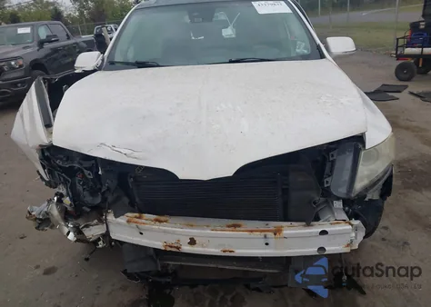 2011 Lincoln Mkt z USA, uszkodzony, nr VIN 2LMHJ5AROBBJ55109